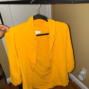 Women's Yellow Blazer